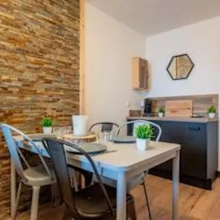 Apex Executive - 470 Grande Rue Apartamento